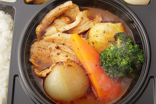 【温まる】豚バラと野菜のスープカレー