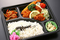 レストラン駿河のお手軽弁当-エビフライ弁当