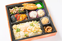中華 李信飯店-【熨斗対応可】麻婆茄子・青椒肉絲の中華幕の内弁当
