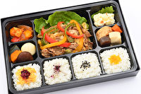 ロケ弁マスター-彩り野菜と牛焼肉の和洋弁当