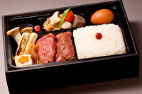 和牛処 竜壱-【温まる】宮崎牛すき焼き弁当（加熱式）