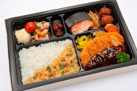 旬彩弁当 笹本-味噌かつと焼き鮭幕の内弁当