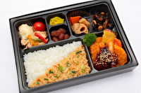 旬彩弁当 笹本-味噌かつ幕の内弁当