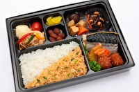 旬彩弁当 笹本-さばの塩焼き幕の内弁当