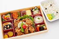 旬彩弁当 笹本-唐揚げと11菜幕の内