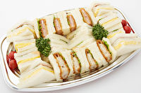 ベーカリーサンドイッチ けい-パーティープレート【B】 ～玉子ハム＆とんかつ＆ハムカツ＆ポテト～