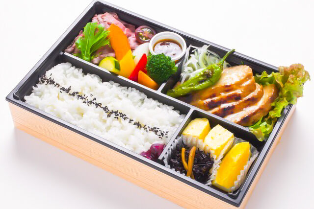 旬彩弁当 ささ木