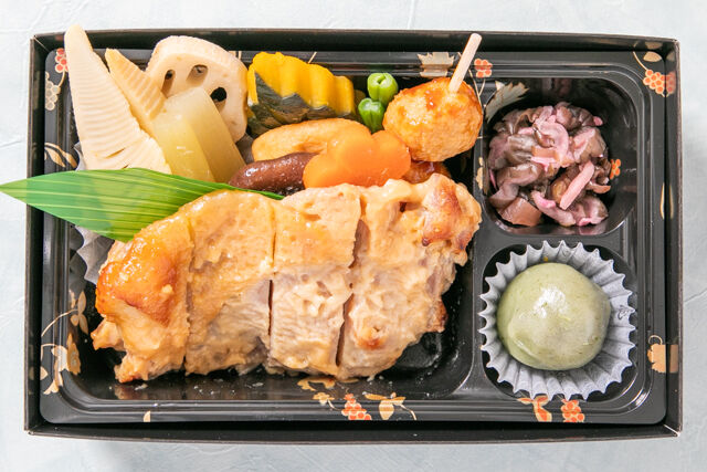 砂町 清月-【熨斗対応可】【夏限定】鶏西京焼き二段弁当（うな重弁当）