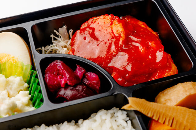 千魚のお弁当-みやび弁当 エビチリ
