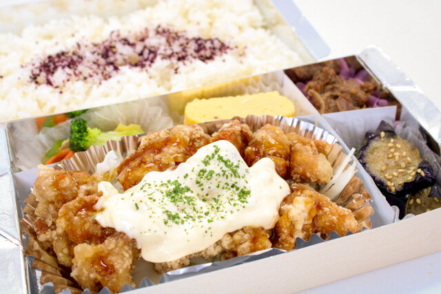 重丸-チキン南蛮弁当（NO.206）