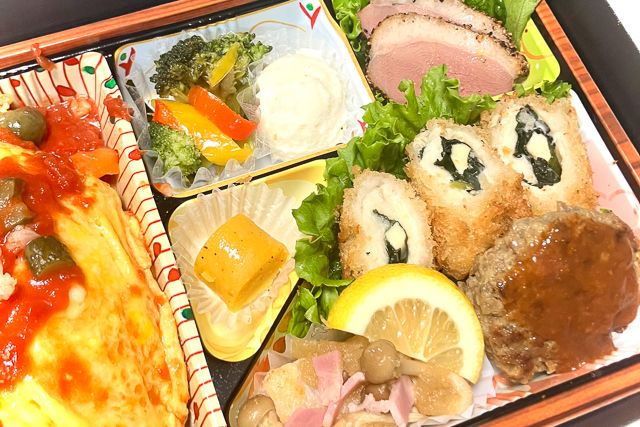 四季彩-【熨斗対応可】夏限定 彩り夏の贅沢オムライスと和牛ハンバーグ