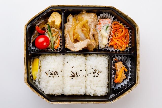 下町弁当-俵おにぎり＆ 豚肩ロース焼肉弁当
