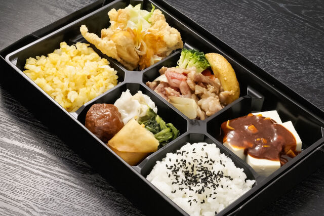 和牛焼肉・四川麻婆豆腐・油淋鶏の中華御膳