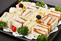 シュンナケータリング-デラックスミックスサンドウィッチ