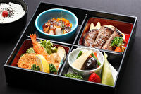 仕出し屋の真面目な重箱弁当 旬菜 雪月花-特選洋風御膳