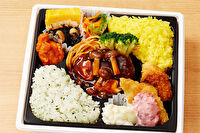バラエティ豊富な折箱弁当 旬菜 夢見草-洋食ボリューム弁当