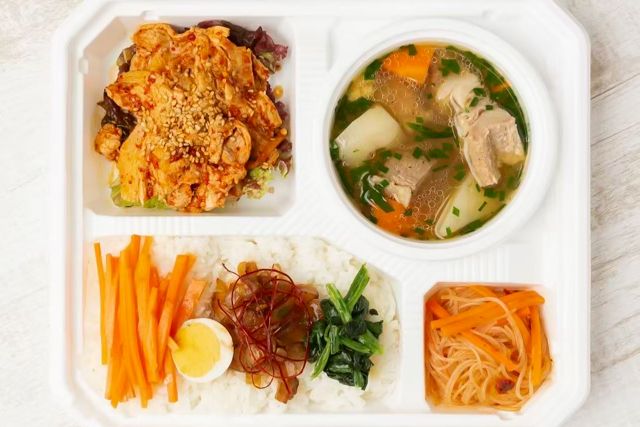 シルクロード弁当屋-【大豪快】豚バラ甘辛ダレ焼肉＆ジャガイモ牛角煮込み