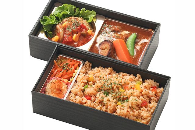 創作ランチボックスベビーダ-モミジ二段 ～自家製ビーフシチュー＆ラタトゥイユハンバーグ～