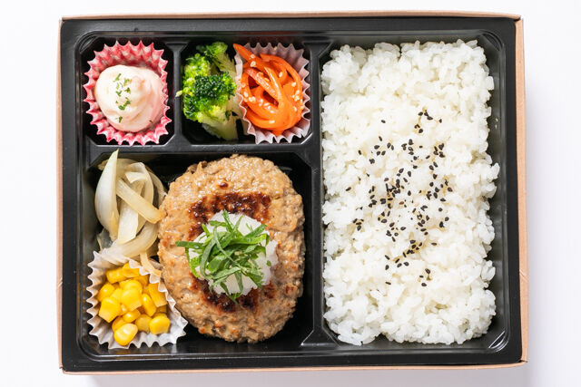 素材にこだわった手作り弁当 ひなた-和風おろしハンバーグ弁当