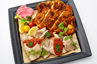 Stone Plate Catering&amp;Deli-自家製ローストポークとタンドリーチキンの盛合わせ～サルサソース添え～