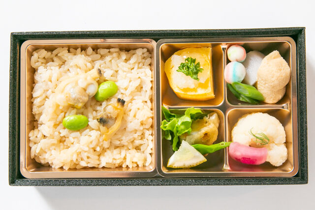 すき焼き うめの-【熨斗対応可】【冬限定】厳選牛すき焼きと蟹ちらしの二段御膳