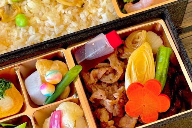 すき焼き うめの-【熨斗対応可】厳選牛すき焼き2段御膳