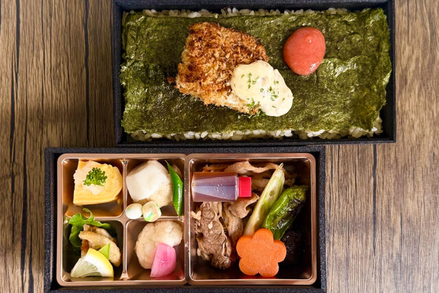 すき焼き うめの-【熨斗対応可】厳選牛すき焼きの特撰二段海苔弁当