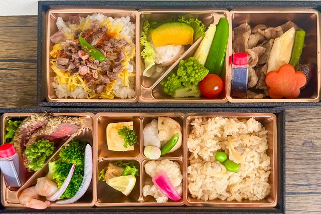 すき焼き うめの-【熨斗対応可】黒毛和牛のカツレツと特撰牛すき焼きの季節二段御膳