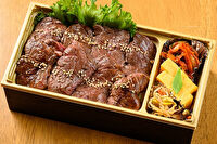 炭火焼肉ヤキニキアニキ-熟成牛サガリ弁当