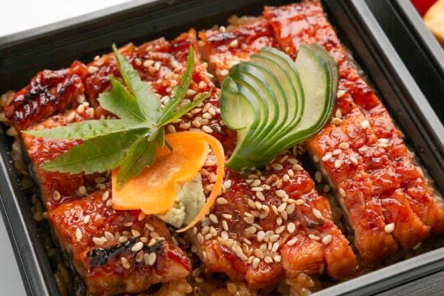 寿司創作料理 活魚懐石 こい希-【クリスマス限定】彩り二段御膳～うなぎのひつまぶし～（うなぎ増量）