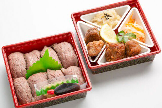 寿司創作料理 活魚懐石 こい希-【クリスマス限定】彩り二段御膳～黒毛和牛の肉寿司～