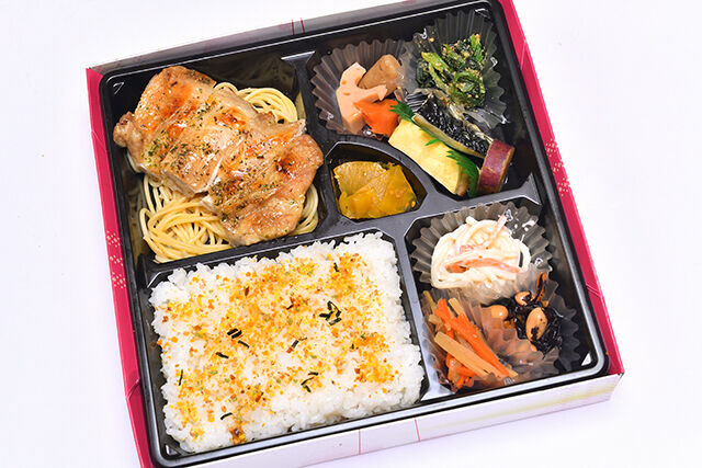 旅箪笥-tabidansu--網焼き香草チキン弁当