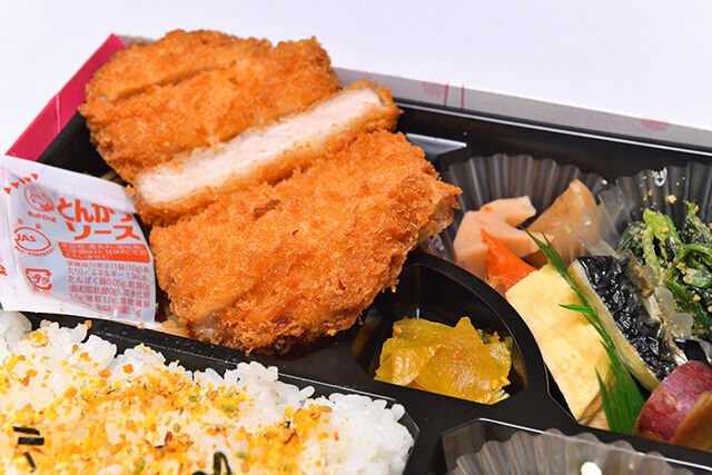 旅箪笥-tabidansu--ジャンボ豚カツ弁当