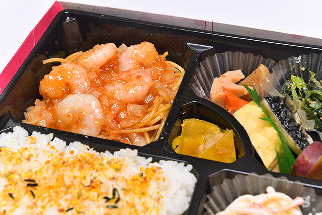 旅箪笥-tabidansu--エビチリ弁当