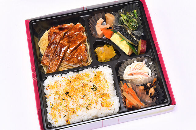 旅箪笥-tabidansu--トンテキ弁当