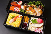 鯛おこわ専門店 北新地はやし-鯛おこわとカニ爪ご飯と名物牛しぐれと鶏の照り焼き御膳