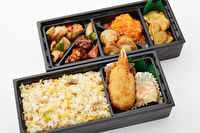 台湾料理 媽媽-媽媽の特選中華・二段重弁当（黒烏龍茶付き）