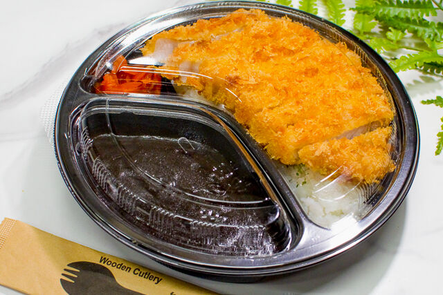 匠の料理庵ヴァルハラ-【黒閃カレー（欧風）】三元豚の手仕込みロースカツ