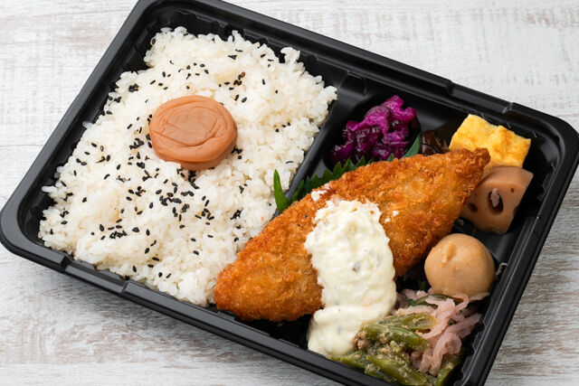 味噌と生姜と米-紀州南高梅弁当 白身魚フライ〜タルタルソース添え〜