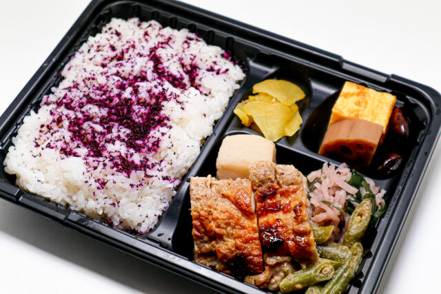 味噌と生姜と米-ゆかり弁当 鶏もも西京味噌焼き