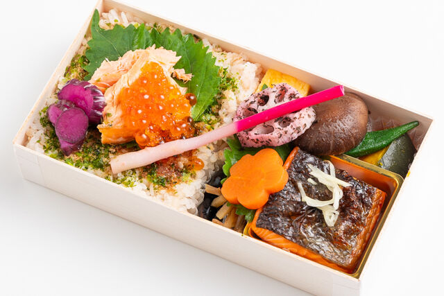 味噌と生姜と米-しゃけいくら弁当 銀鮭塩焼き〜針生姜添え〜【MTK04】