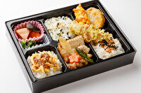 お弁当工房 たれ半-A5ランクの肉がうまい！牛すき幕の内弁当