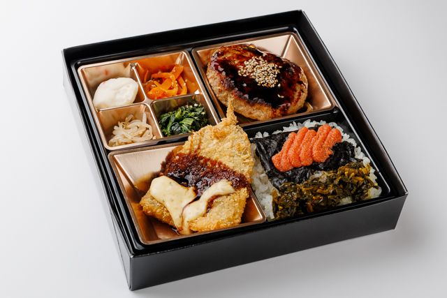 お弁当工房 たれ半-タルタルアジフライとやわらかハンバーグ高菜めんたいのり御膳