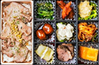 地中海料理 Tasca-牛タンの特製マスタードソースがけ