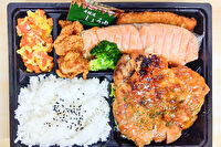 天然麹 鮭と肉-麹漬け焼き鮭と鶏照焼き御膳