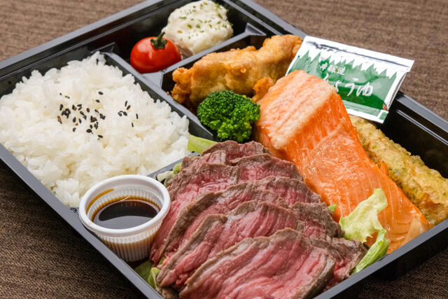 天然麹 鮭と肉-麹漬け焼き鮭と牛ローストビーフ御膳