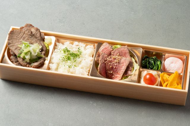 天然麹 鮭と肉-贅沢肉御膳 ・厳選ネギ塩牛タンと牛ランプステーキ御膳