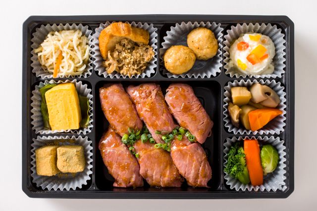 東京精肉店-トリュフ香るローストビーフ寿司の彩り九升御膳