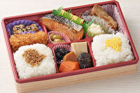 とんかつまい泉-十彩弁当