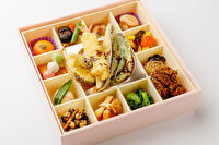 トリゴコロ-天麩羅と12種御菜の千紫万紅幕ノ内弁当